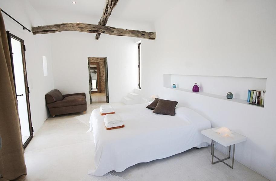 Designed Comfort Hilltop Villa *